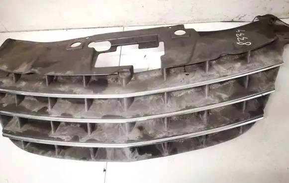 Chrysler Sebring (ST-22 - JR) Front grill 0yw36trmab