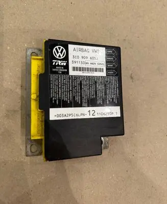 Volkswagen PASSAT B6 Airbag control unit/module 3C0909605J 391130 09H029S2521