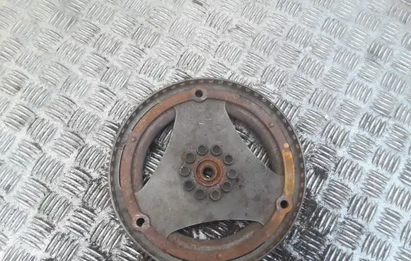 Audi A6 S6 C6 4F Flywheel 06E105323P