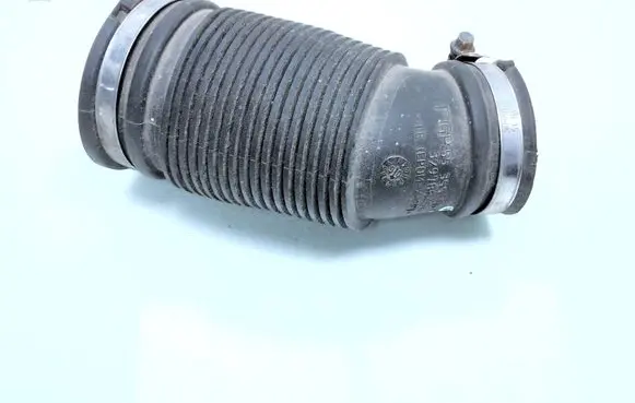 Opel Astra H Air intake hose/pipe 55355563 329788454