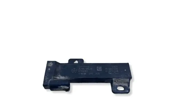Chrysler Pacifica Aerial antenna amplifier 68051315AB 64469T 04749301AB