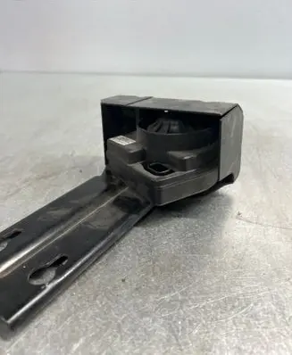 BMW X5 E53 Horn signal 8387347