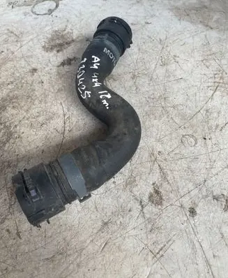 Audi A4 S4 B9 Engine coolant pipe/hose