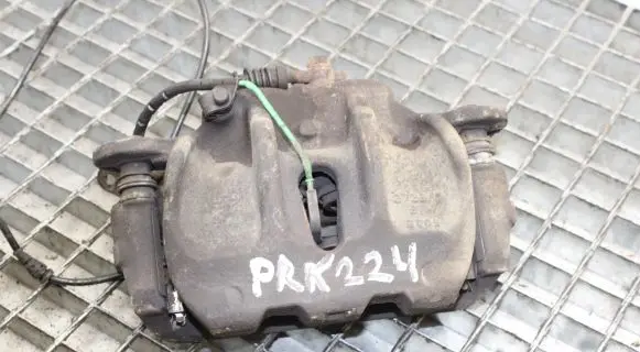 Land Rover Discovery 4 - LR4 Front brake caliper