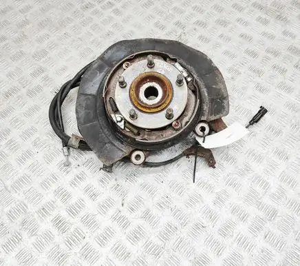 Mitsubishi Lancer Rear wheel hub 3770A010
