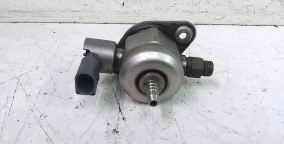 Seat Altea Fuel injection high pressure pump 06H127025G