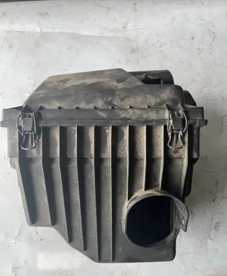 Dodge Nitro Air filter box T987249F1365