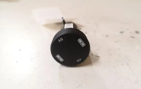 USB socket connector