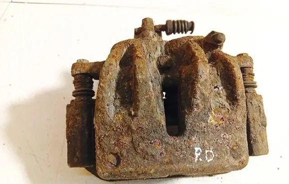 Land Rover Discovery 3 - LR3 Front brake caliper 