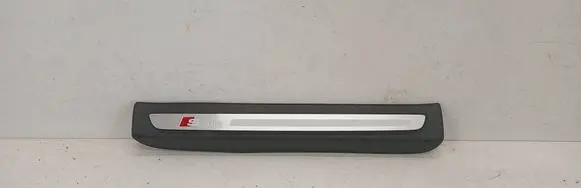 Audi Q7 4L Rear sill trim cover 4L0853376C