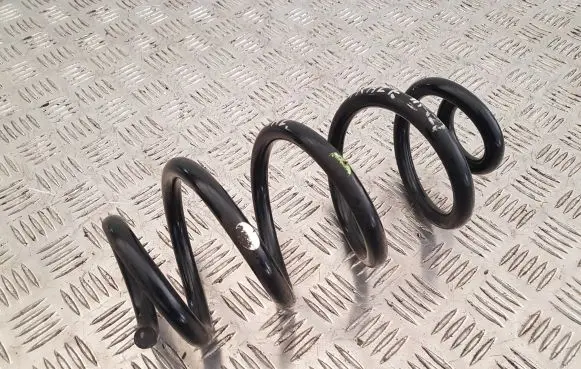 Nissan X-Trail T32 Rear coil spring 550204CE1C