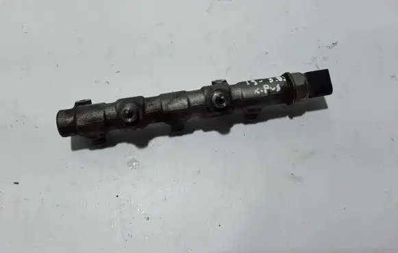 Fuel main line pipe