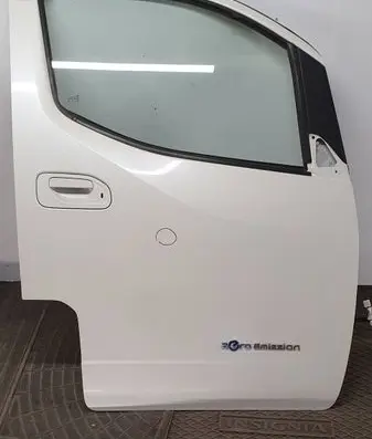 Nissan e-NV200 Front door