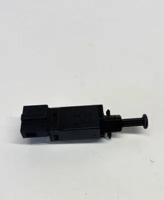 Volkswagen Golf IV Brake pedal sensor switch 927189D