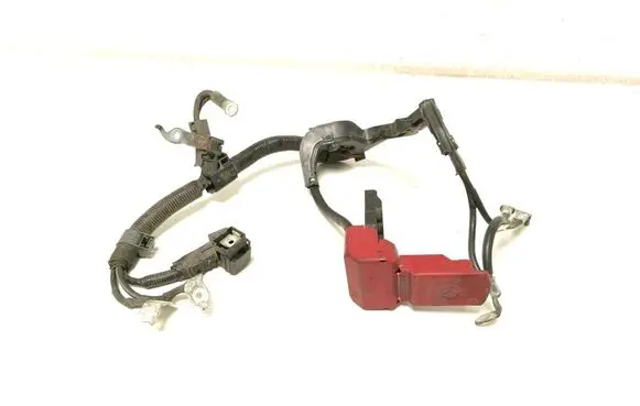 Toyota Prius (XW50) Positive cable (battery) 8262047090