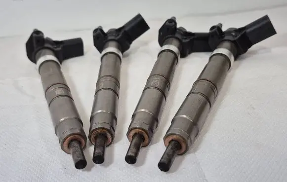 Volkswagen Transporter - Caravelle T5 Fuel injectors set 03L130277C KB5UGVX 130321