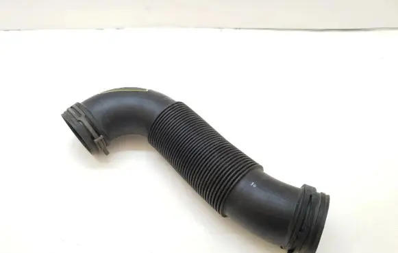 Skoda Scala Air intake hose/pipe 2Q0129618A