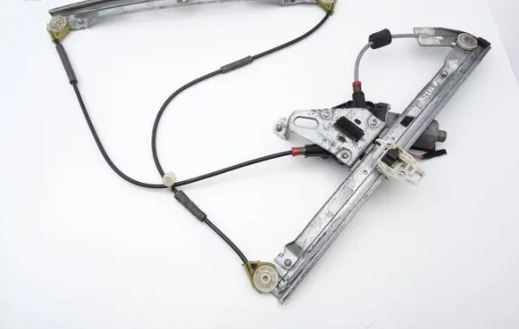Peugeot 206 Front door window regulator with motor