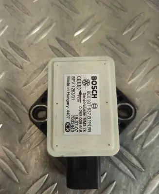 Audi A6 S6 C6 4F ESP acceleration yaw rate sensor 8E0907637B 0265005618 7003843