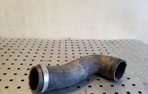 Volkswagen Golf VI Intercooler hose/pipe 1K0145832AC