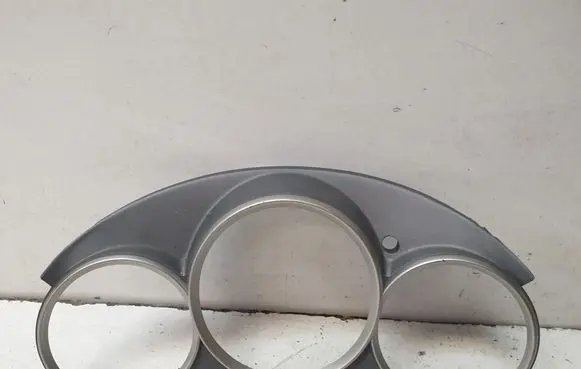 Dashboard trim