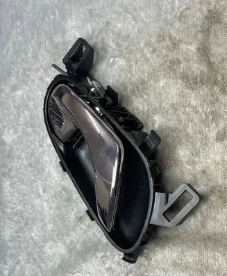 Nissan Almera N16 Rear glass lock/latch X44 806704EA0A