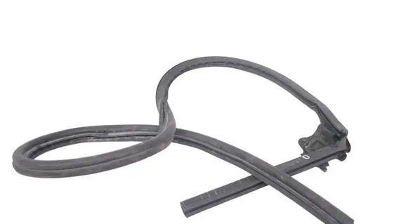 Volkswagen Beetle A5 Rubber seal front door (on door) 5C3839480