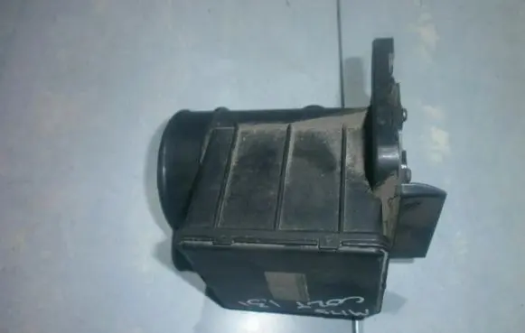 Mitsubishi Colt Mass air flow meter e5t05271