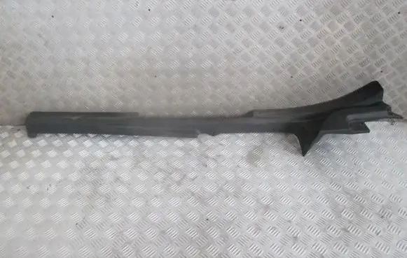 Peugeot 3008 I Foot area side trim 735386407