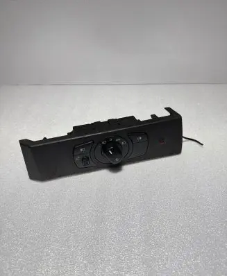 BMW 5 E60 E61 Light switch 6953735