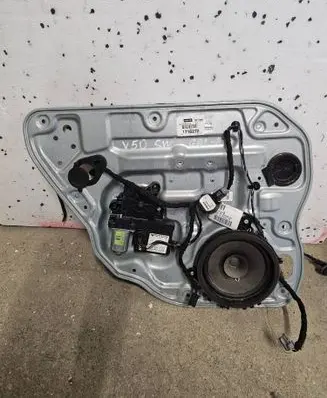 Volvo V50 Rear door window regulator with motor 