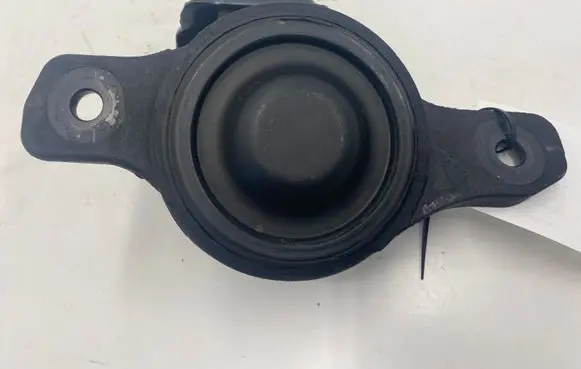 Subaru Forester SH Engine mount bracket 41022AG112