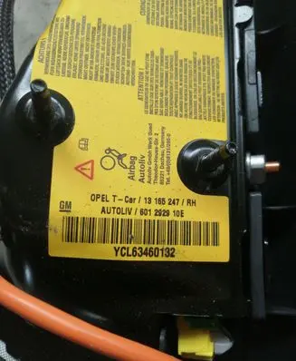 Opel Zafira B Side airbag YCL63460132 13165247