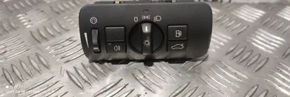 Volvo V70 Light switch 30739412