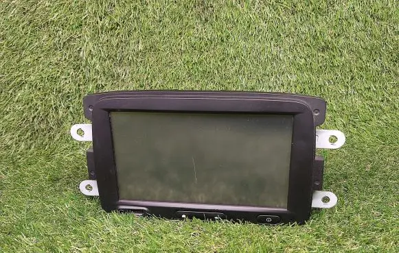 Dacia Sandero Radio/CD/DVD/GPS head unit 281153855R LAN5200WR1