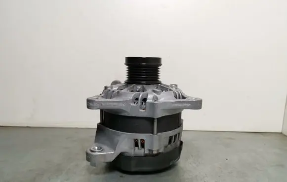 Subaru XV Generator/alternator 1042114480 23700AA971
