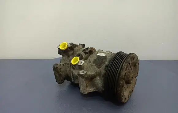 Toyota Avensis Verso Air conditioning (A/C) compressor (pump) 4472209245