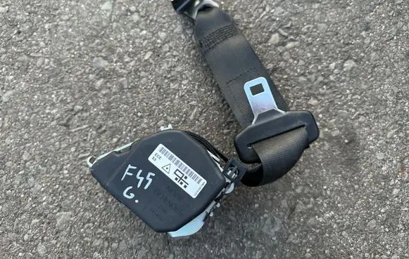 BMW 2 F45 Rear seatbelt 34140172