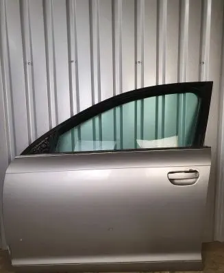 Audi A6 S6 C6 4F Front door