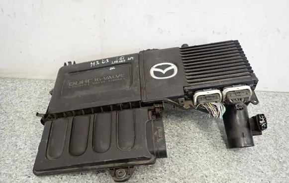 Mazda 3 I Air filter box cover 
