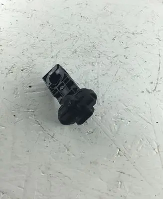 BMW 7 F01 F02 F03 F04 Mass air flow meter 7613234