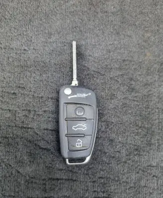 Audi A6 S6 C6 4F Ignition key/card 4F0837220K