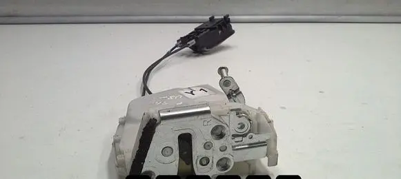 Front door lock