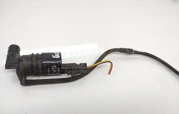 Citroen C5 Windscreen/windshield washer pump 9643447780 008024