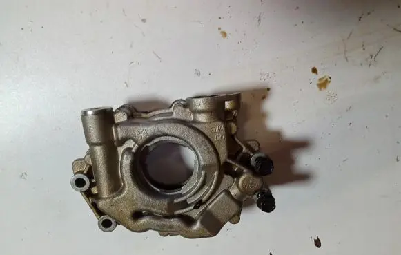 Dodge Challenger Oil pump 53021622BG