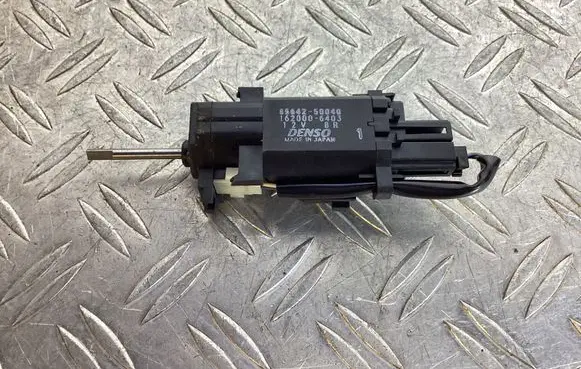 Lexus LS 460 - 600H Seat belt adjustment motor 8564250040 1620006403