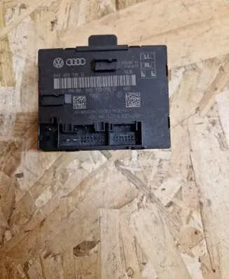Skoda Superb B6 (3T) Door control unit/module 8X0959795D 8X0959 P10094295