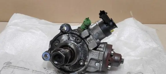 Fuel injection high pressure pump