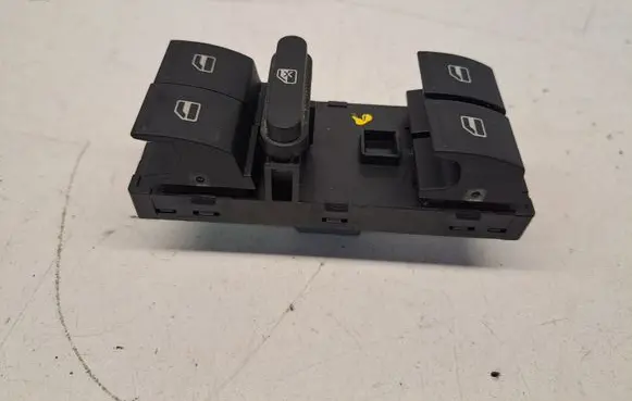Volkswagen Golf VI Electric window control switch 1K4959857B
