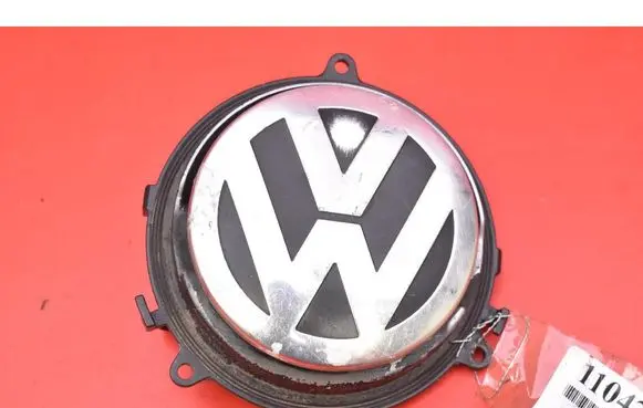 Volkswagen PASSAT B5.5 Tailgate/trunk/boot exterior handle 1K0827469D
